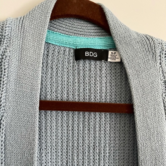 Urban outfitters cardigan - Picture 2 of 6